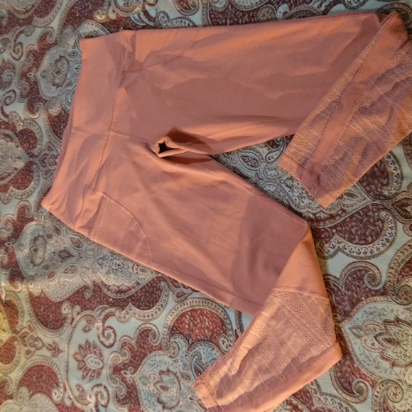 Size M Victoria's Secret Pink leggings - Picture 2 of 16